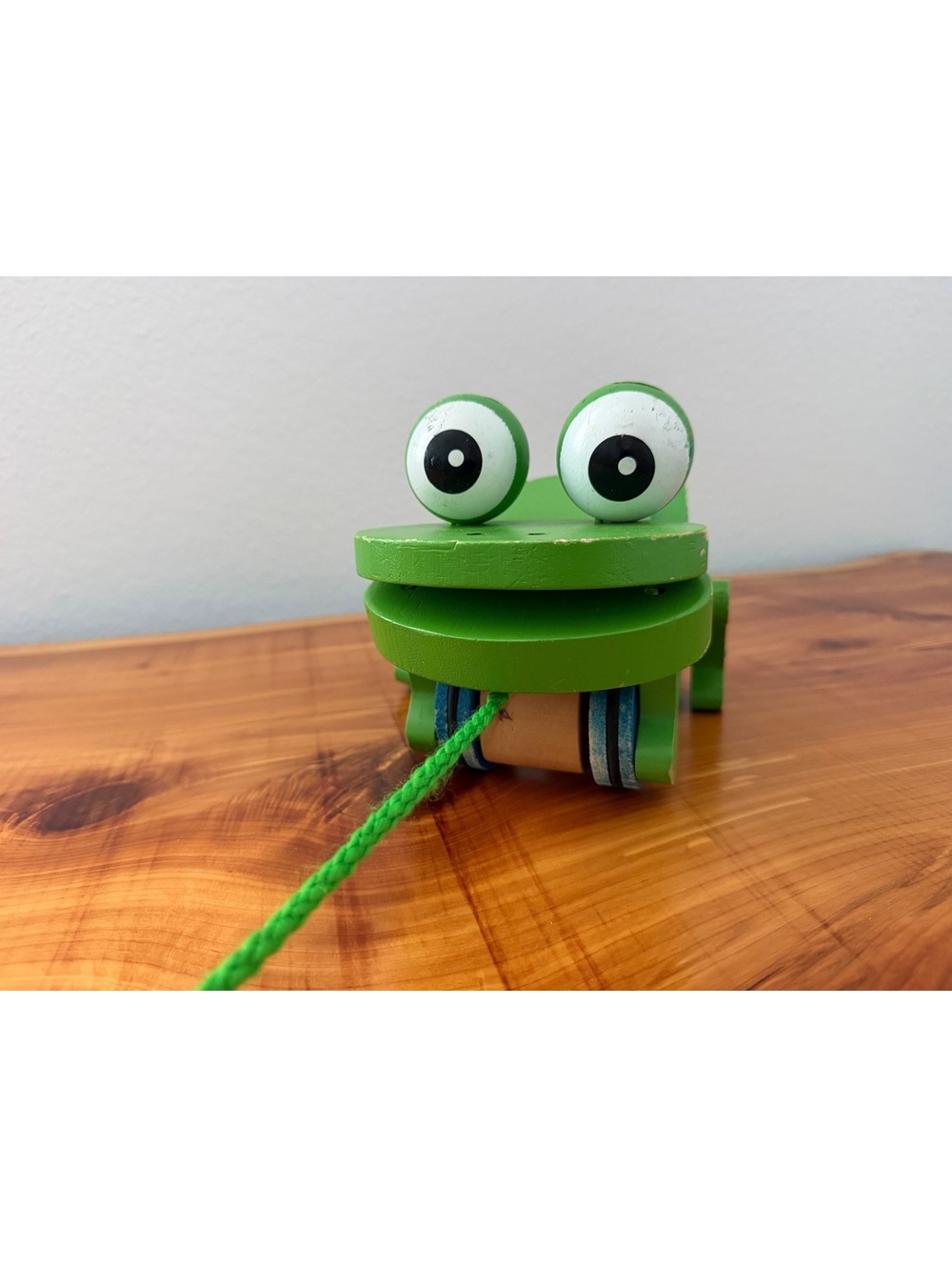 Melissa & Doug Green/Blue Wooden Rolling Frog Pull Toy - Picture 2 of 8